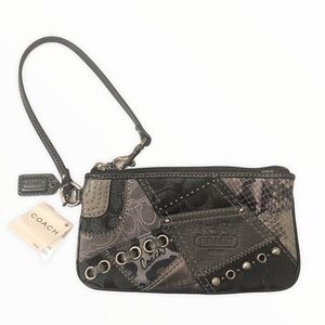 Coach vintage y2k multitexture patchwork wristlet bag NWT new #42003